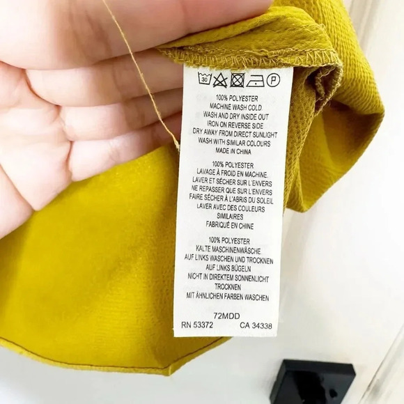 FRENCH CONNECTION Size 8 Alessia Satin Citron Wrap Top Short Sleeve - Picture 5 of 6